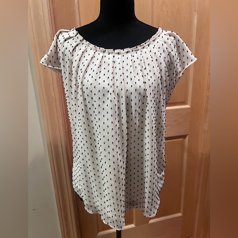 LC Feminine Cream Black Polka Dot Bow-Back Blouse Cap Sleeve Flowy Cottagecore M